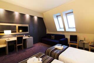 Отель Hotel Centrum Malbork Мальборк Двухместный номер «Комфорт» с 2 отдельными кроватями-1